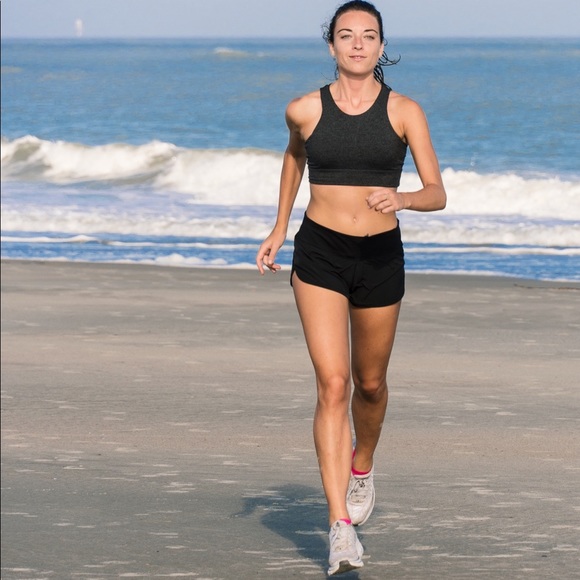 Meet your Posher, Kate - Picture 4 of 4